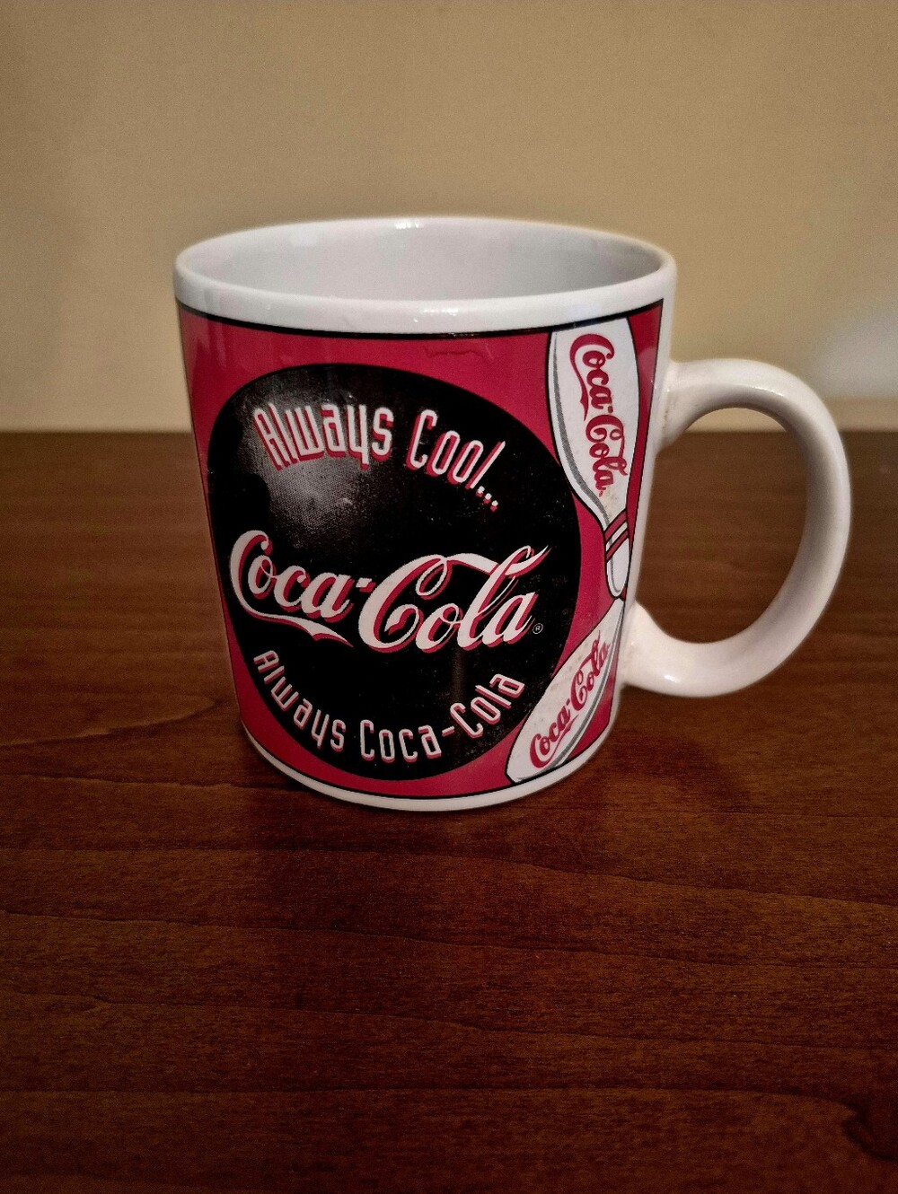 Coca Cola 1997 Vintage Ceramic Coffee Mug